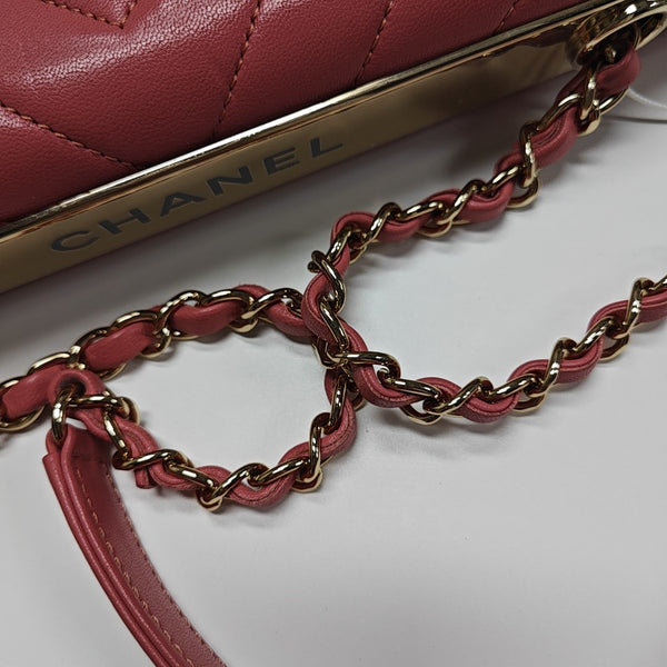 TRENDY CC Chevron Lambskin Pink