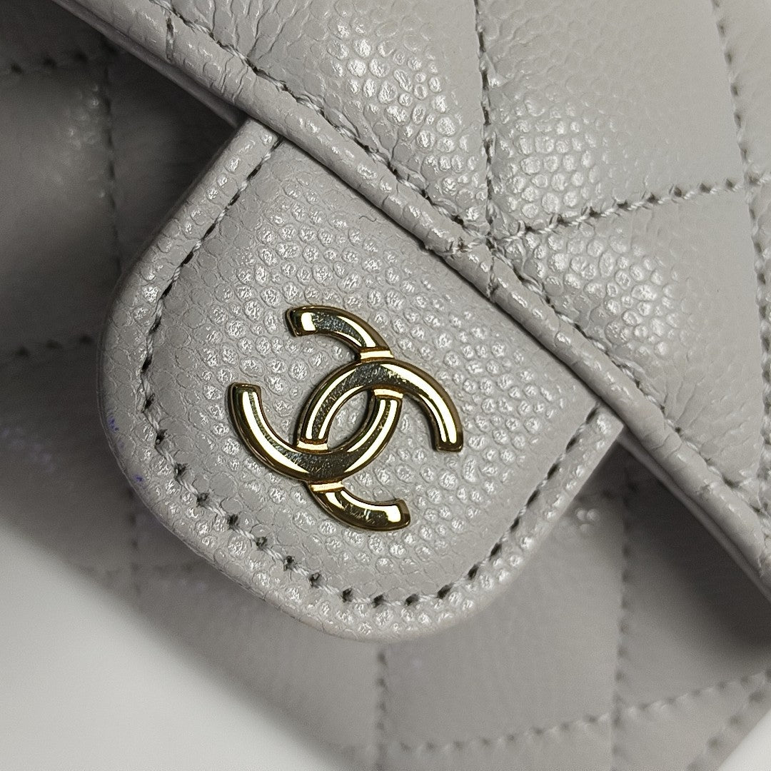 CLASSIC FLAP Quilted Grained Calfskin Gray Card Holder