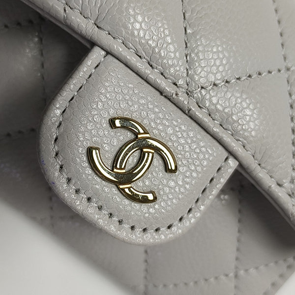 CLASSIC FLAP Quilted Grained Calfskin Gray Card Holder