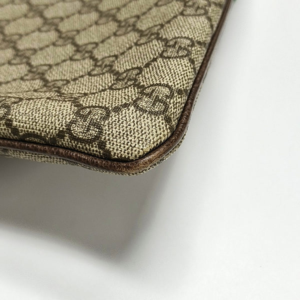 Authenticated pre-owned  Ophidia Monogram Coated Canvas Beige - Clutch at Looply