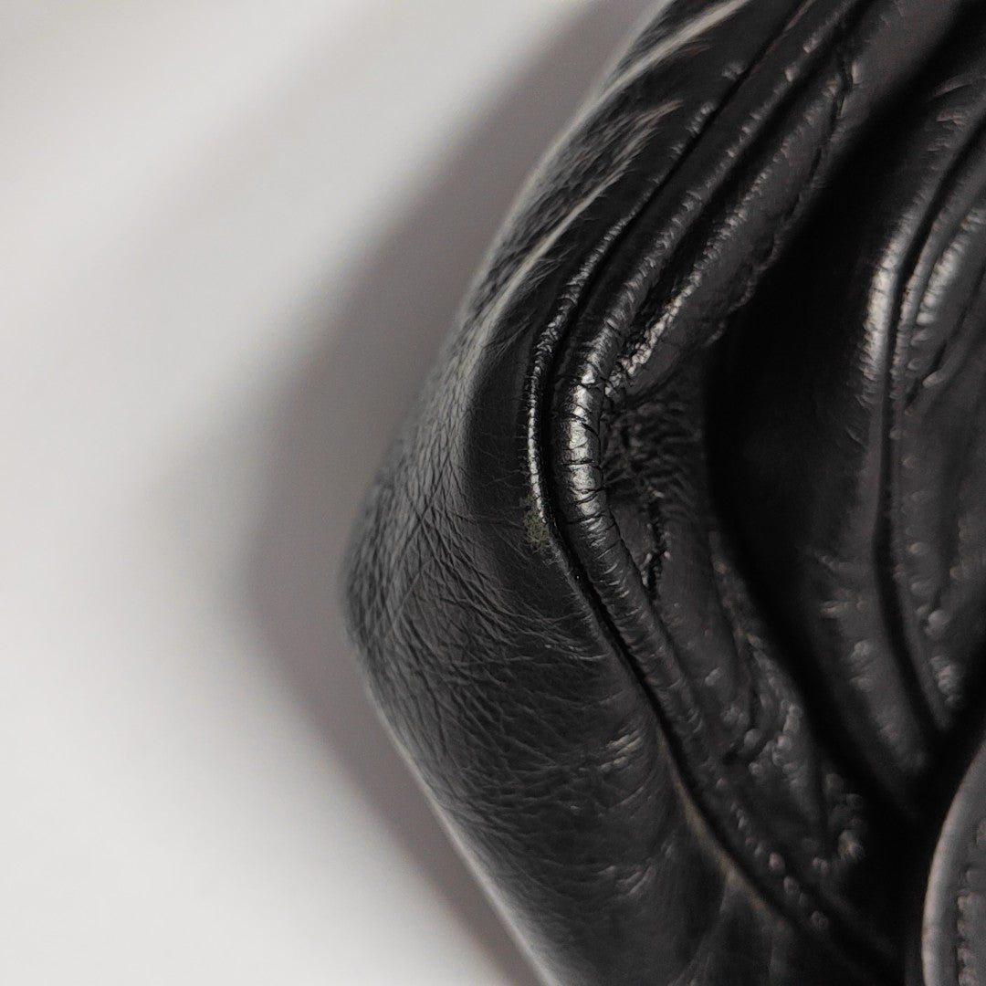 NIKI Medium Chevron Calfskin Black