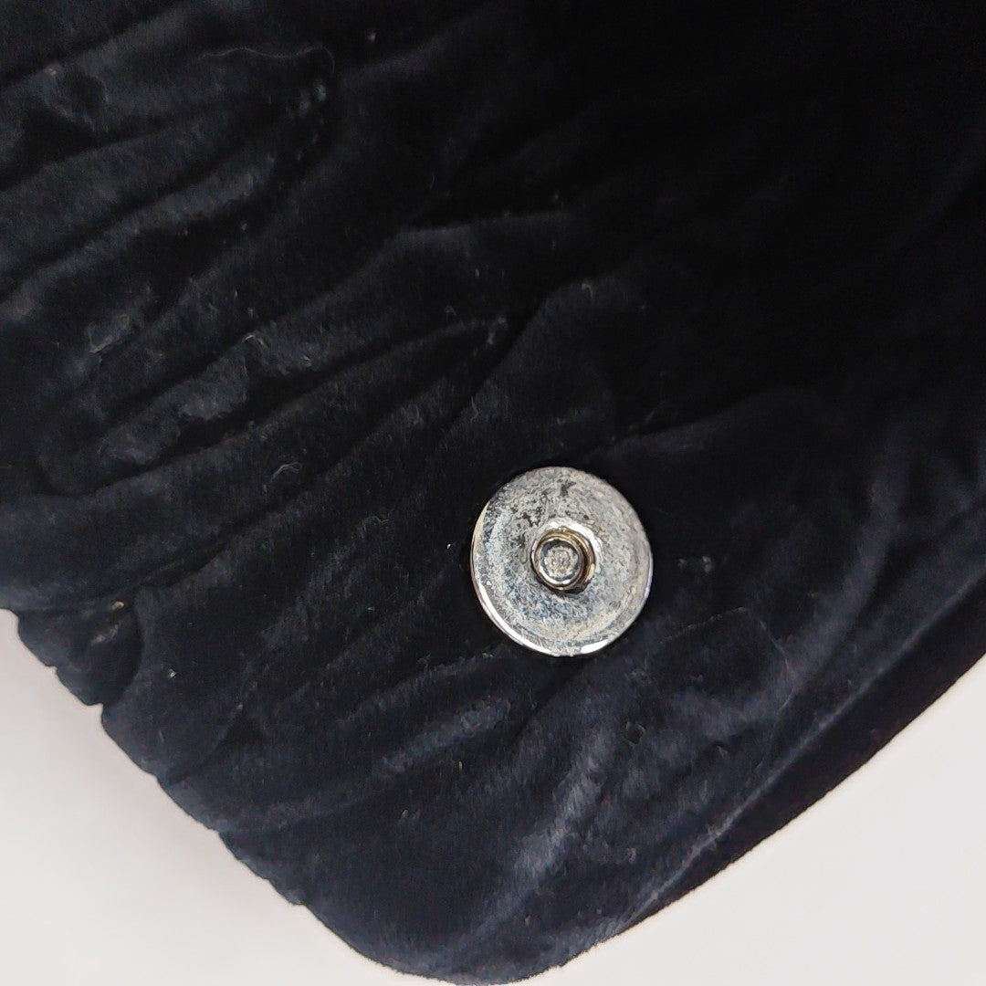 Matelassé Quilted Velvet Black
