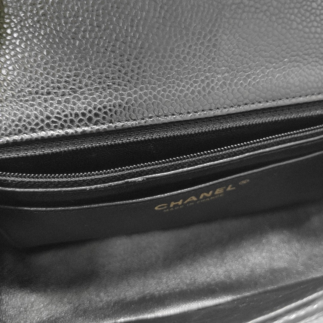 CLASSIC FLAP Mini Quilted Grained Calfskin Black