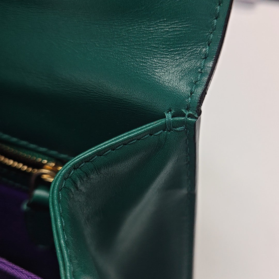 SERPENTI FOREVER Medium Calfskin Green