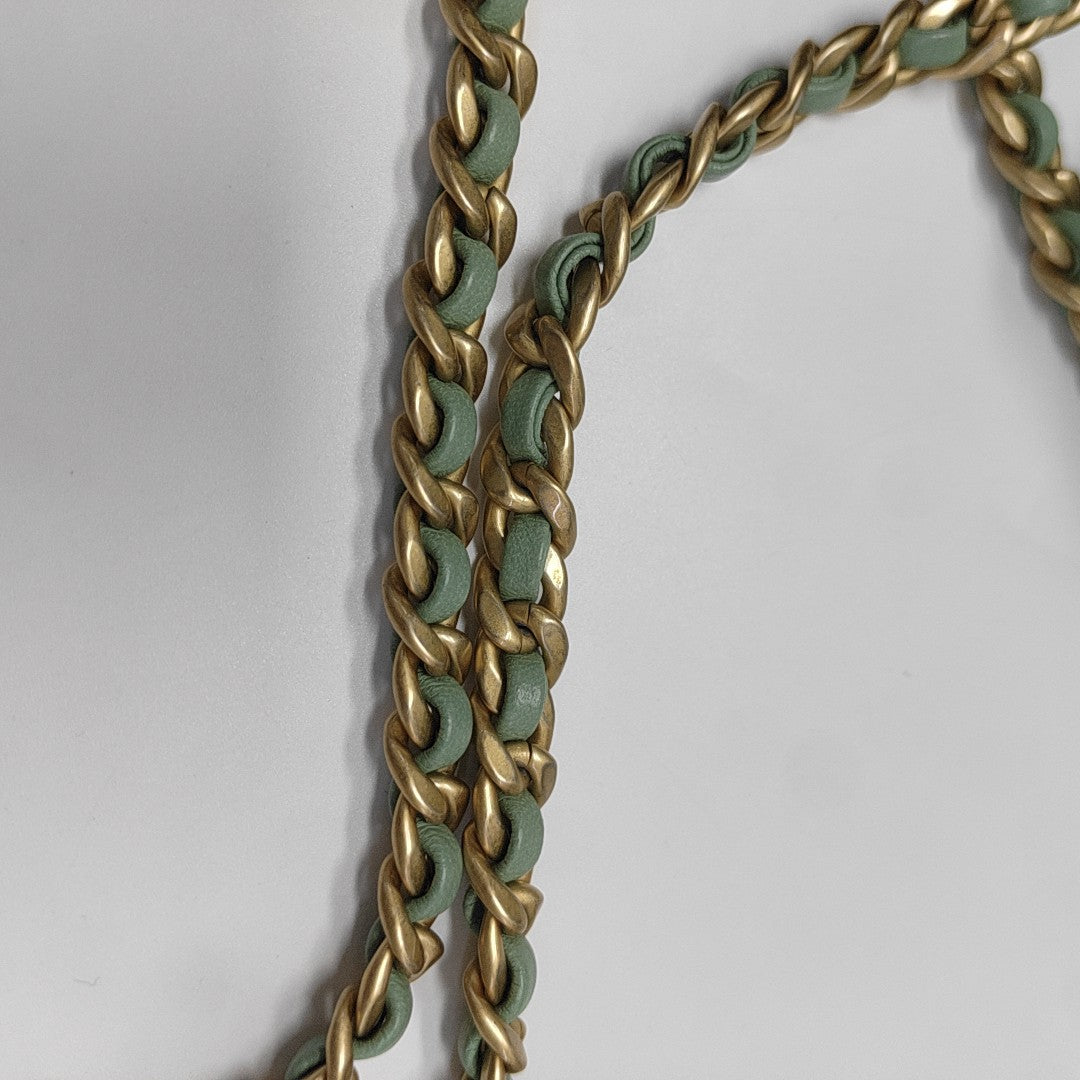 DRAWSTRING Quilted Lambskin Green