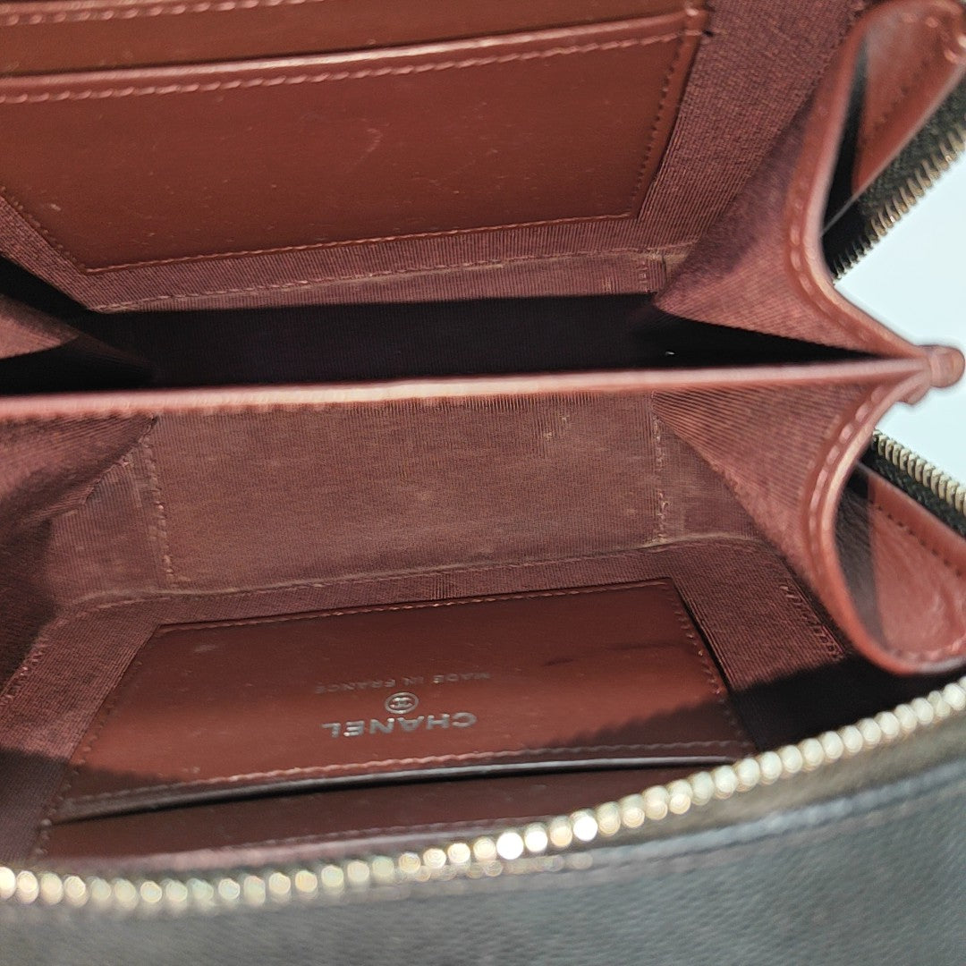 SURPIQUE Quilted Grained Calfskin Black
