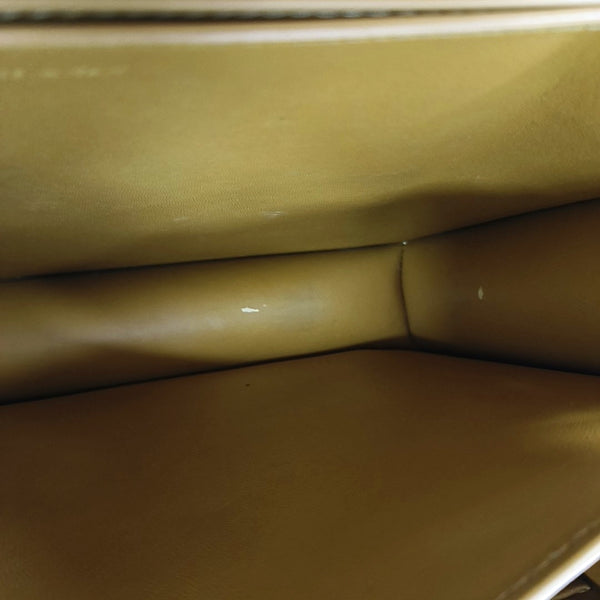 CLASSIC BOX Medium Calfskin Yellow