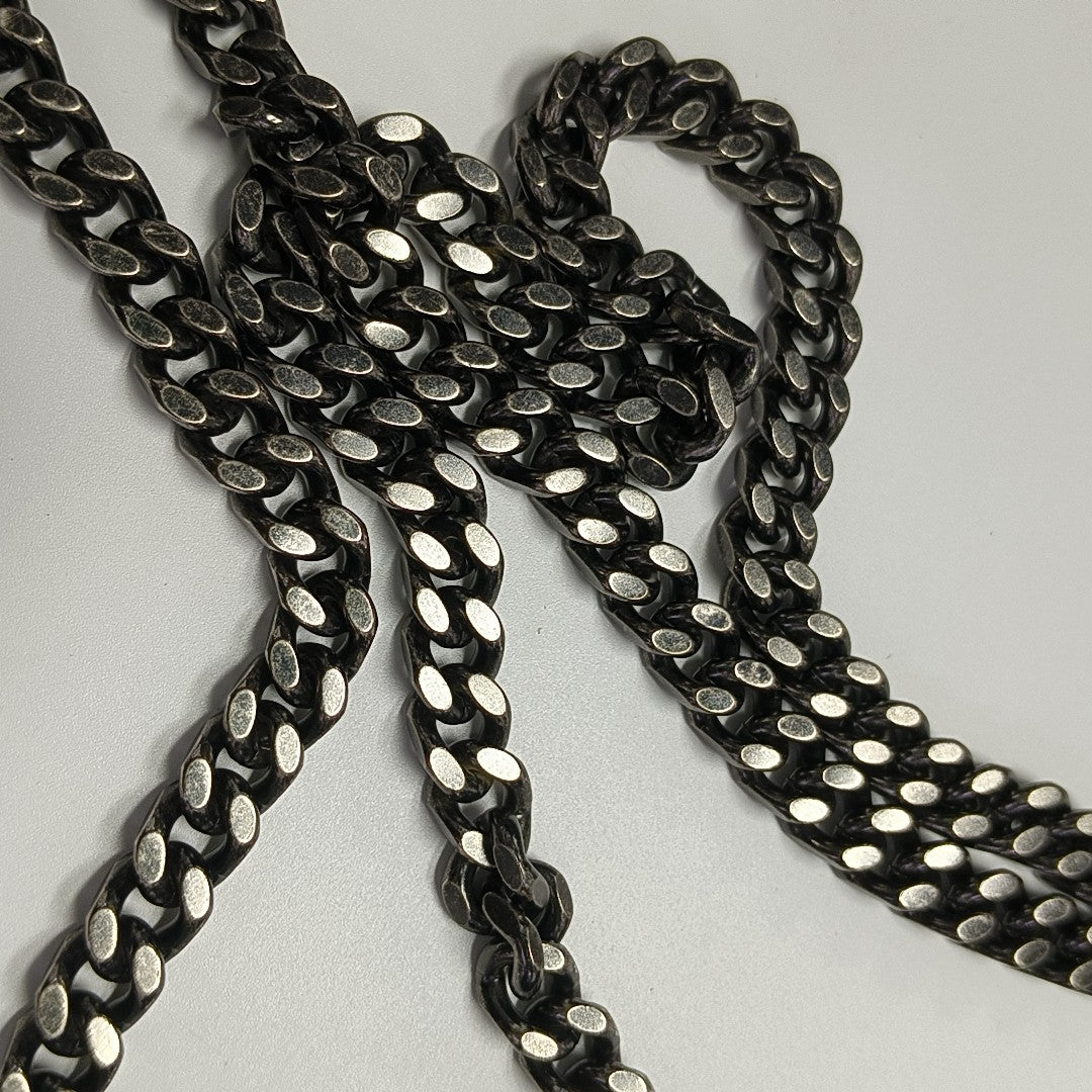 NIKI Mini Chevron Calfskin Black