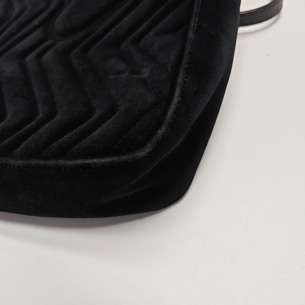 GG Marmont Large Quilted Velvet Black
