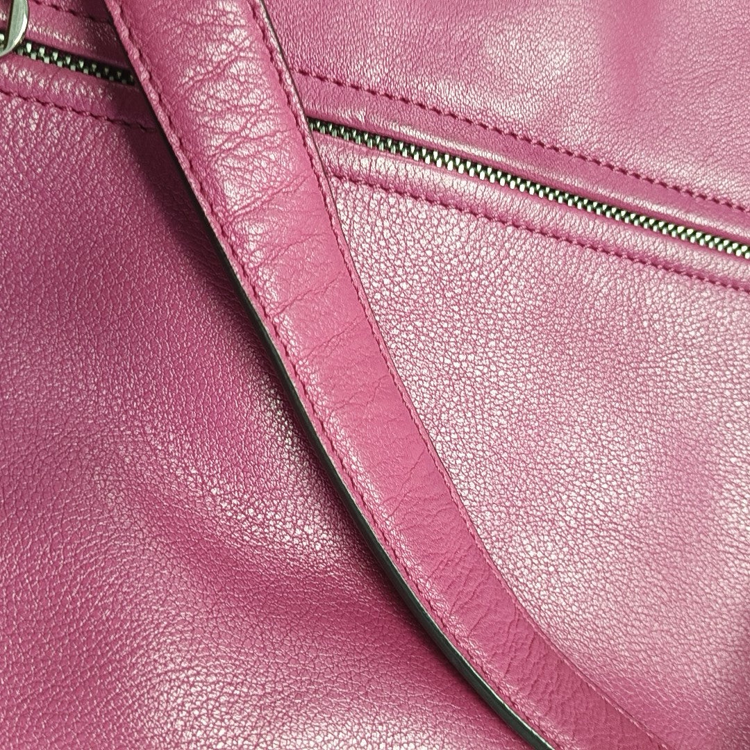 Heritage Medium Calfskin Red