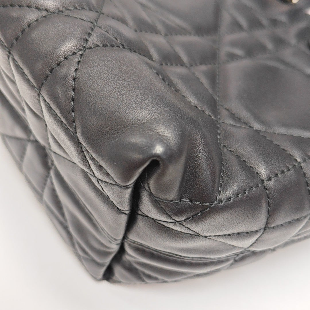 Toujours Small Cannage Calfskin Black