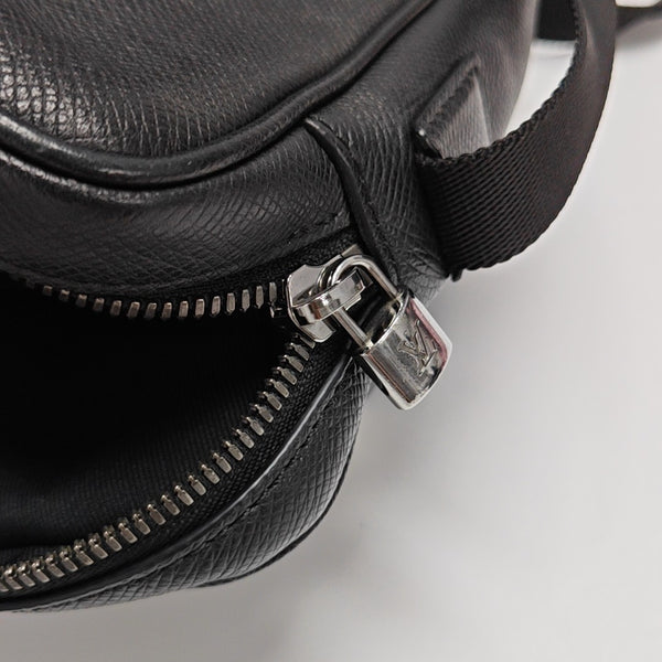 Calfskin Shoulder Bag Black