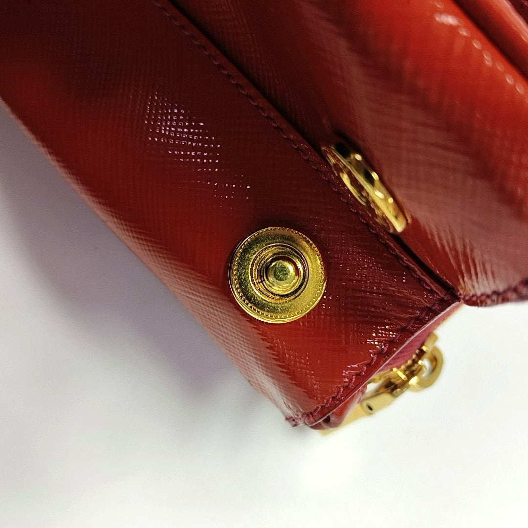 Galleria Small Saffiano Calfskin Red