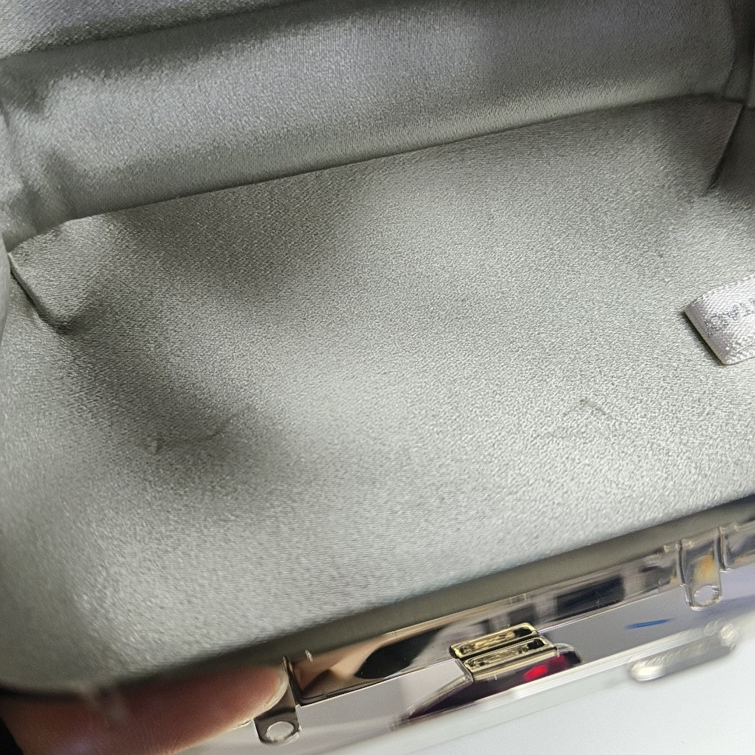 Special Material Shoulder Bag Beige