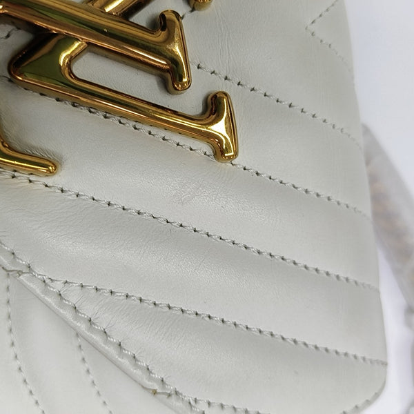 NEW WAVE Quilted Calfskin White