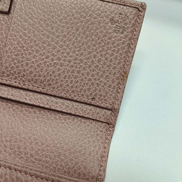 Swing Calfskin Pink Wallet