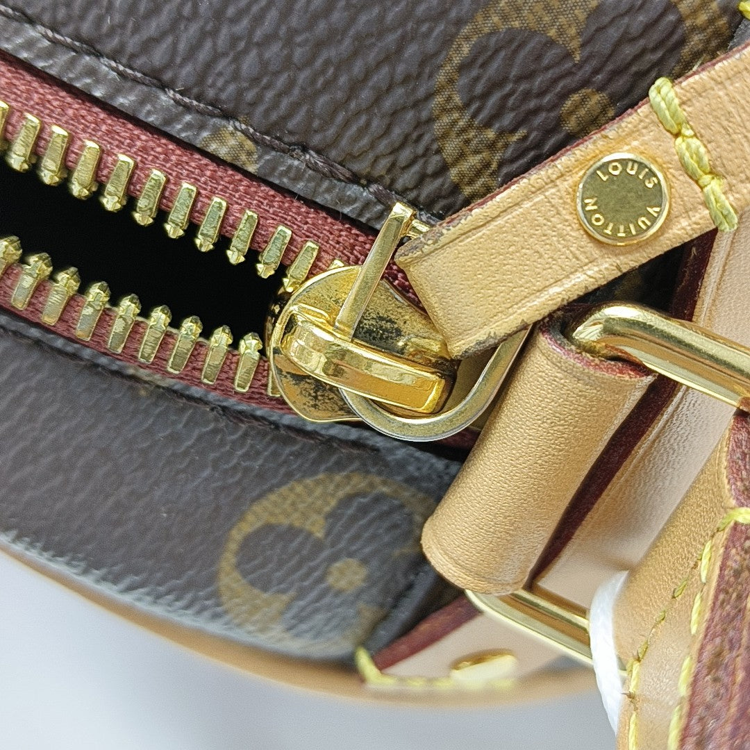 BOITE CHAPEAU PM Monogram Coated Canvas Brown