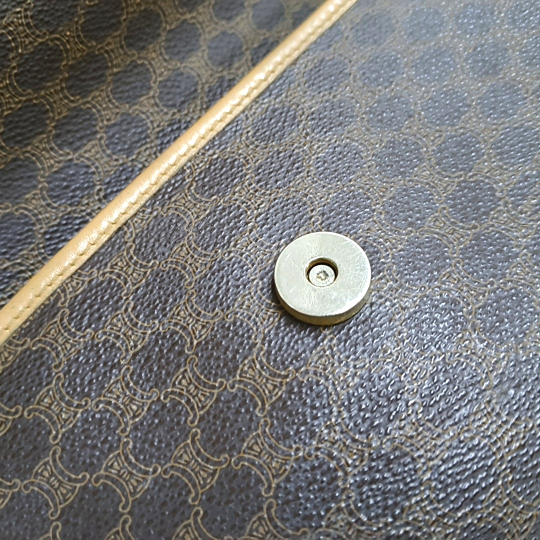 Coated Canvas Brown