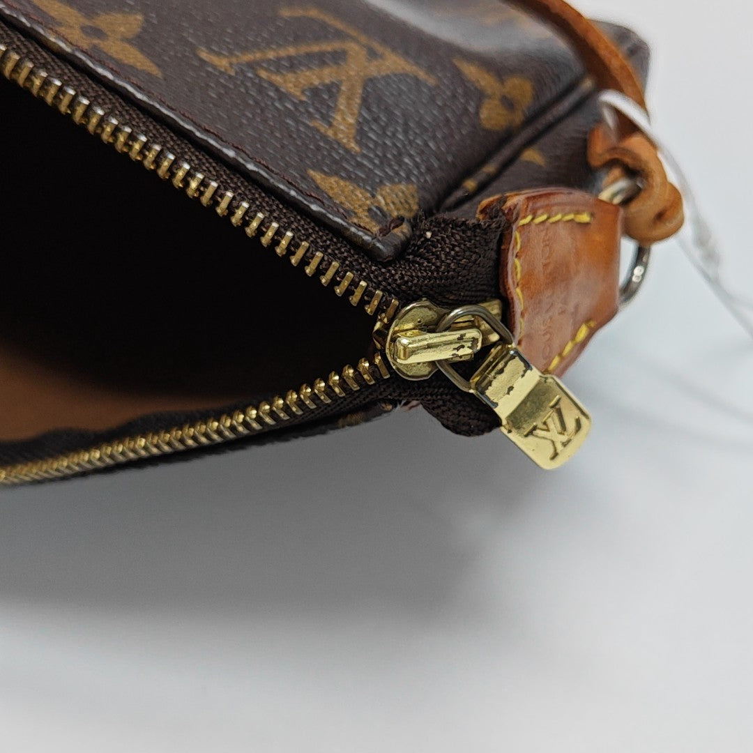 ACCESSOIRES Monogram Coated Canvas Brown