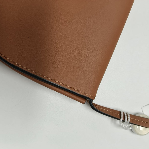 Heel Small Calfskin Brown