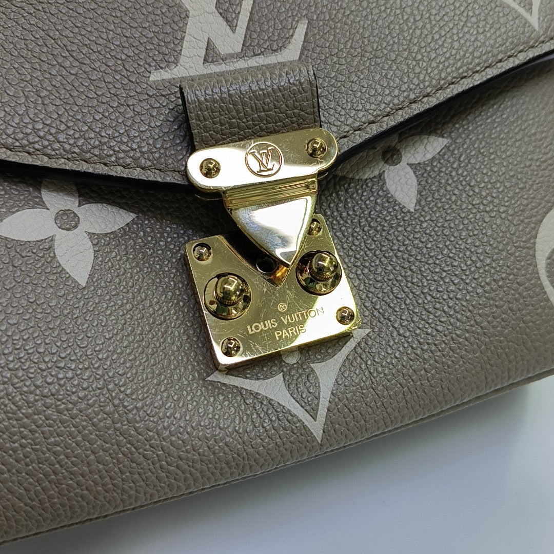 MÉTIS EAST WEST Monogram Calfskin Gray