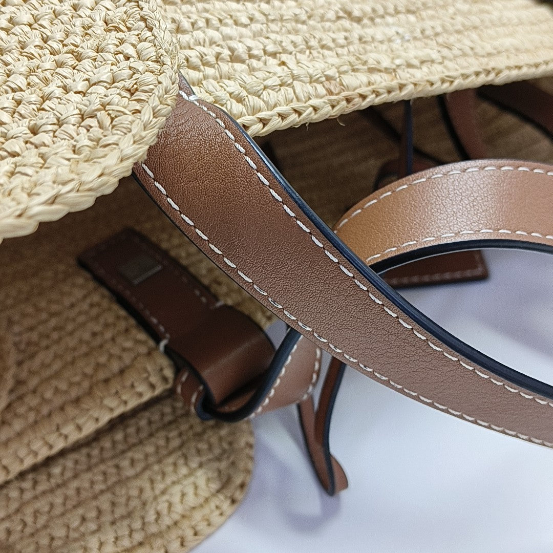 Basket Small Straw Beige
