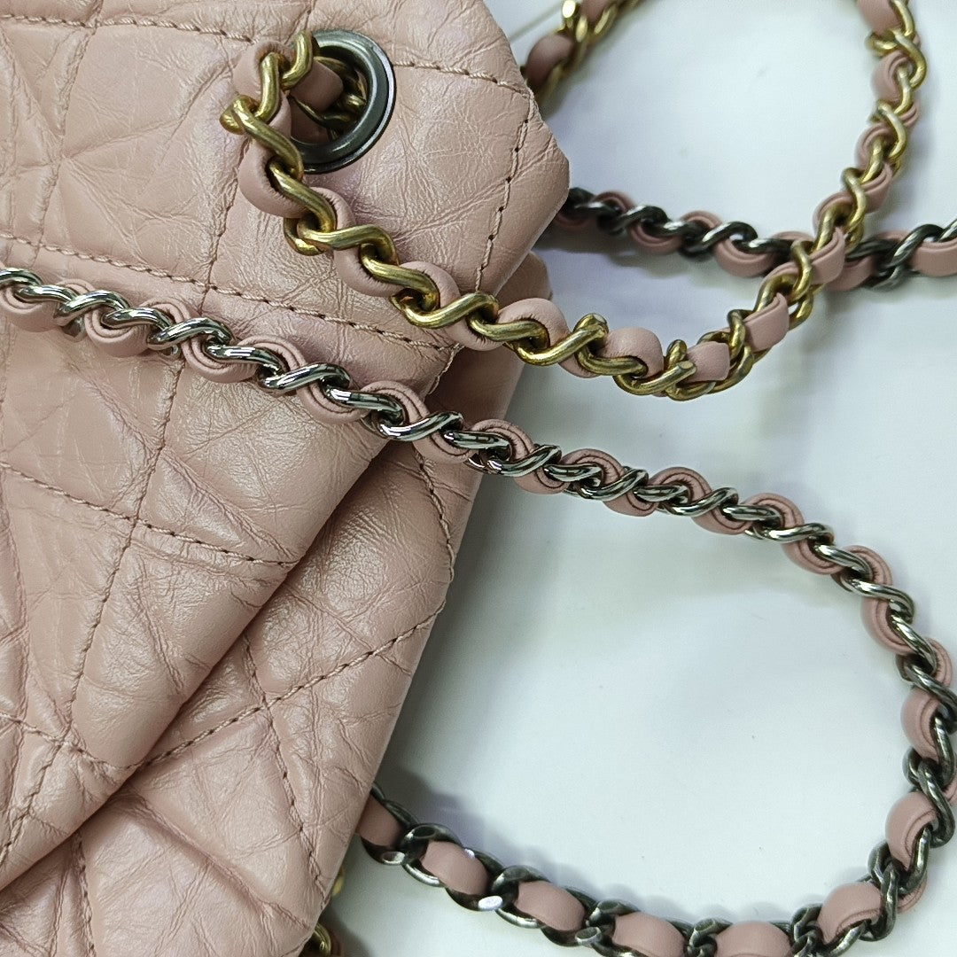 GABRIELLE Medium Quilted Calfskin Pink