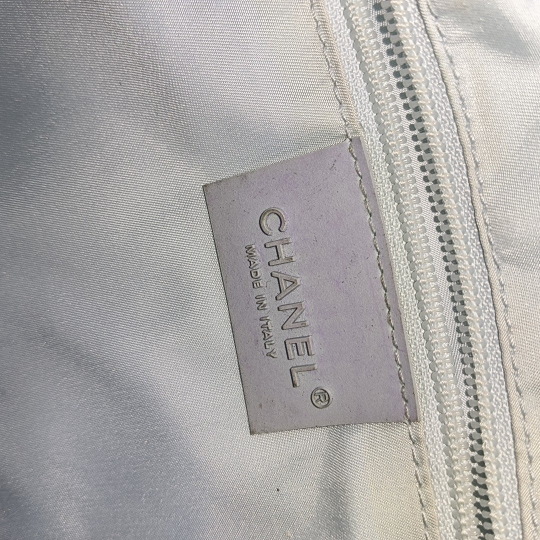 Quilted Nylon Shoulder Bag Gray