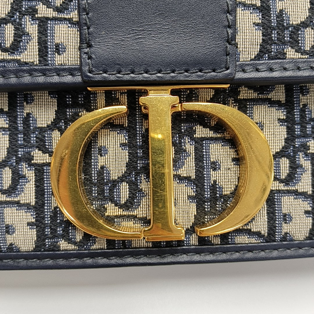 30 Montaigne Oblique Canvas Blue