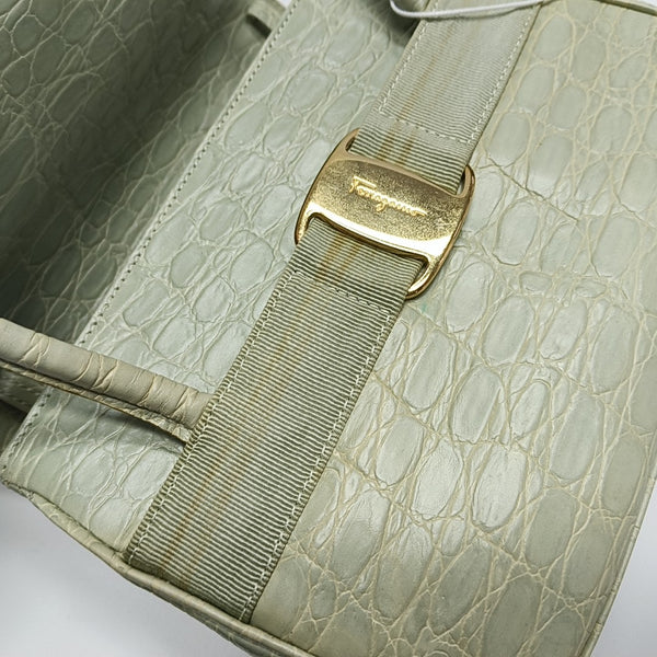 Calfskin Green
