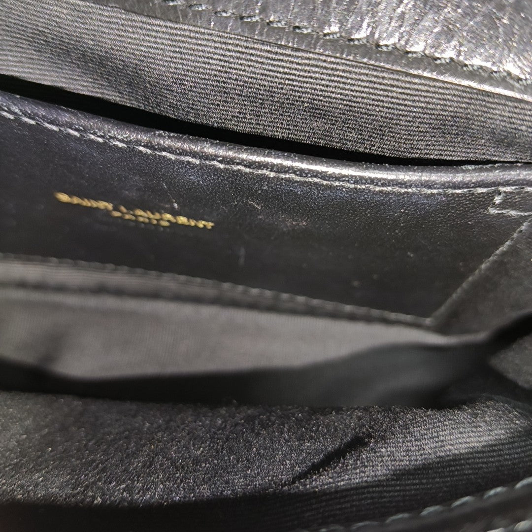 ENVELOPE Small Chevron Calfskin Black