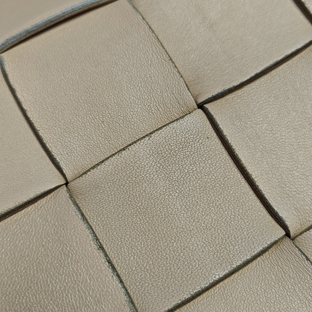Cassette Medium Lambskin Brown