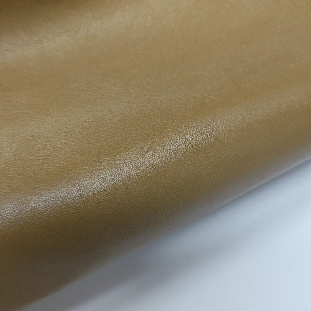 The Pouch Mini Calfskin Brown