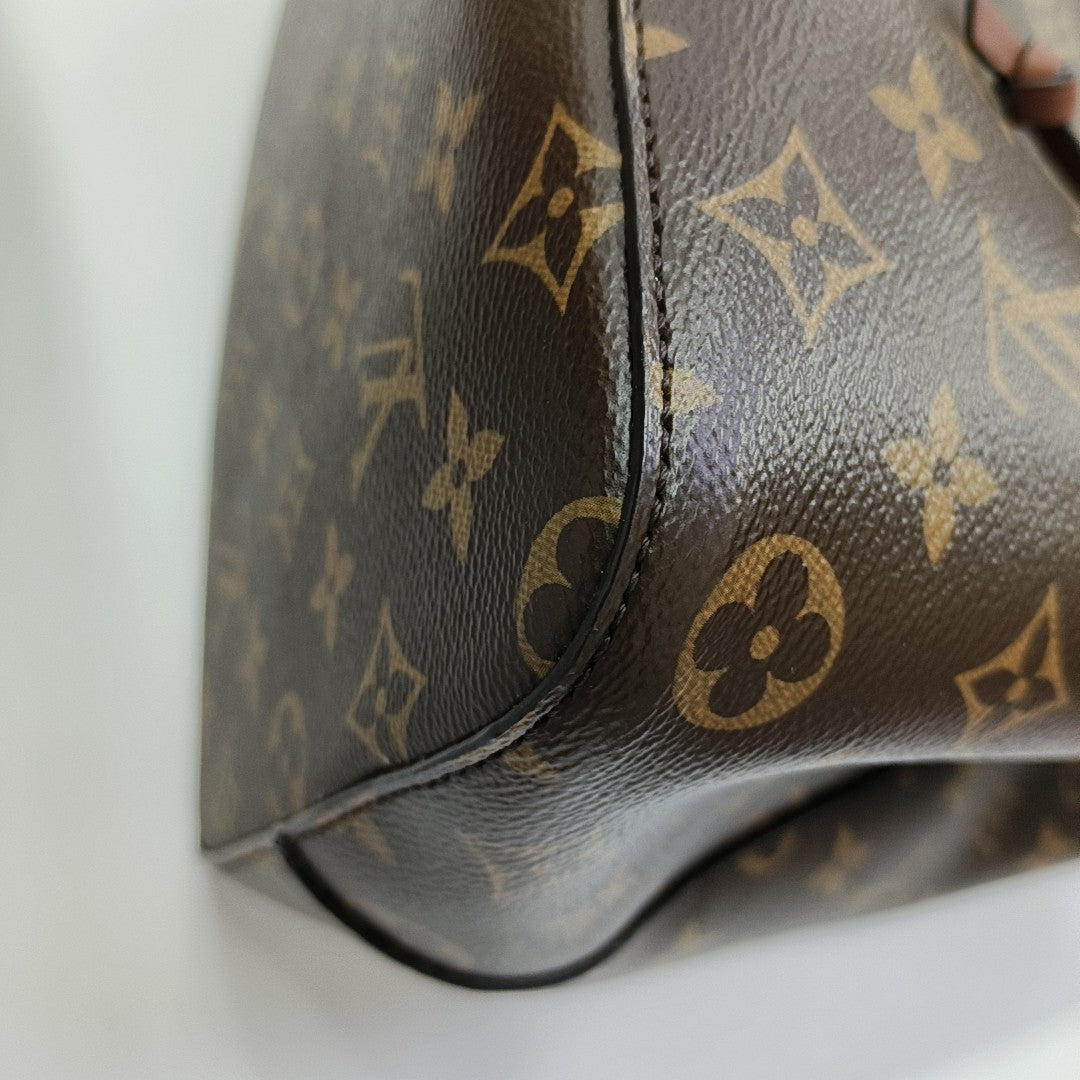 NÉONOÉ MM Monogram Coated Canvas Brown