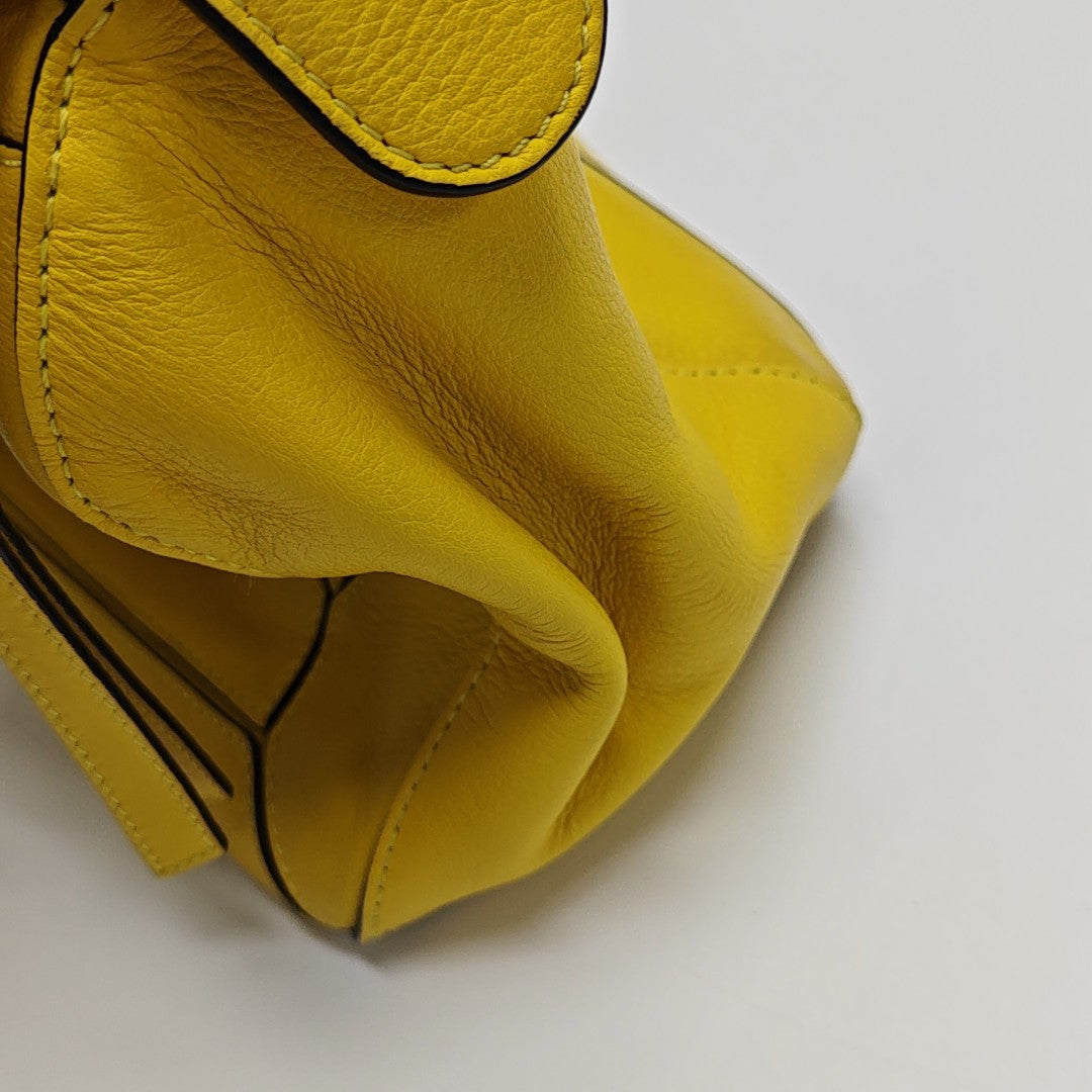 Puzzle Medium Calfskin Yellow