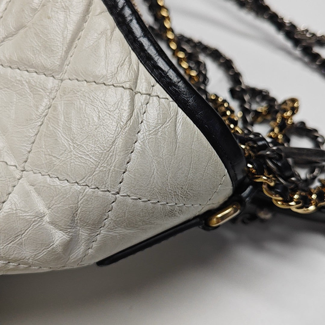 GABRIELLE Medium Quilted Calfskin White