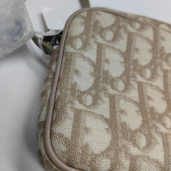 Oblique Coated Canvas Beige