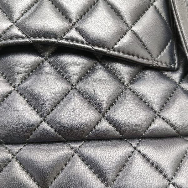 URBAN SPIRIT Small Quilted Lambskin Black