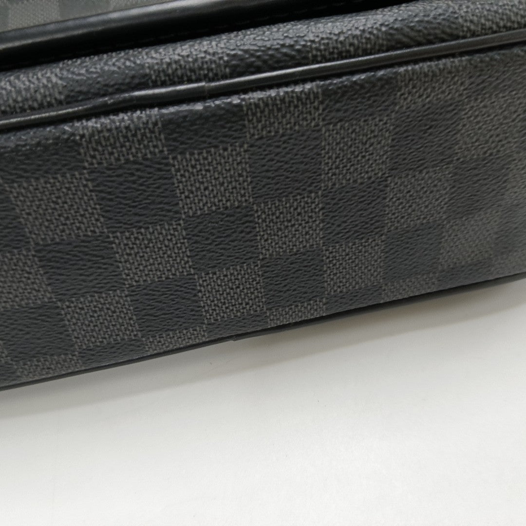 TOILETRY Damier Graphite Coated Canvas Gray