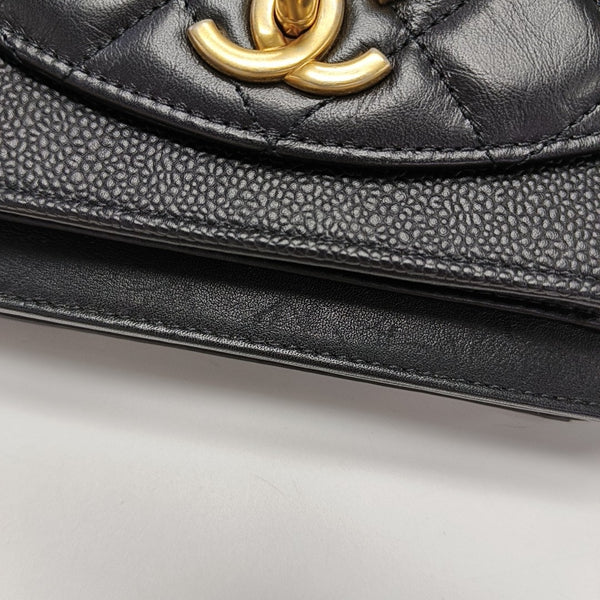 Quilted Calfskin Shoulder Bag Black