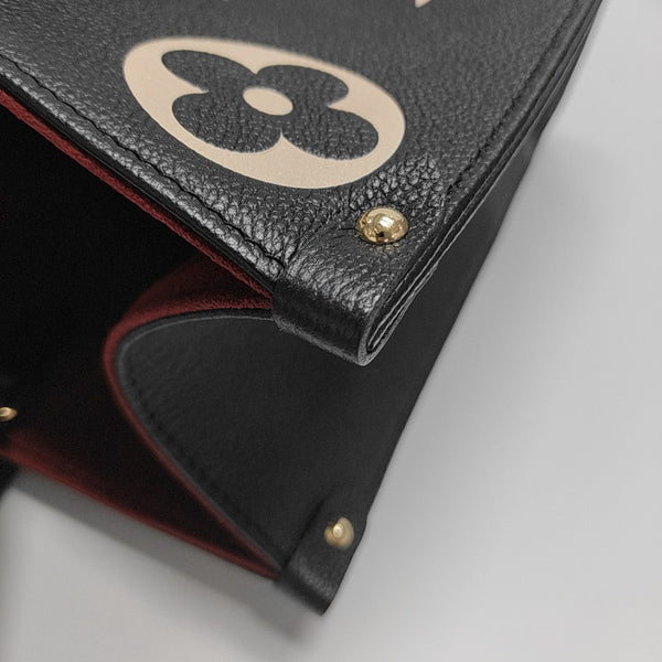 ONTHEGO MM Monogram Calfskin Black