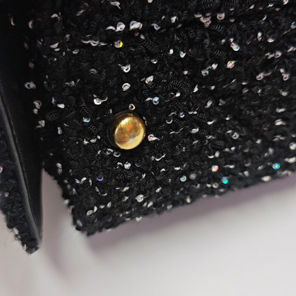 CHANEL 25 Medium Quilted Fabric Black
