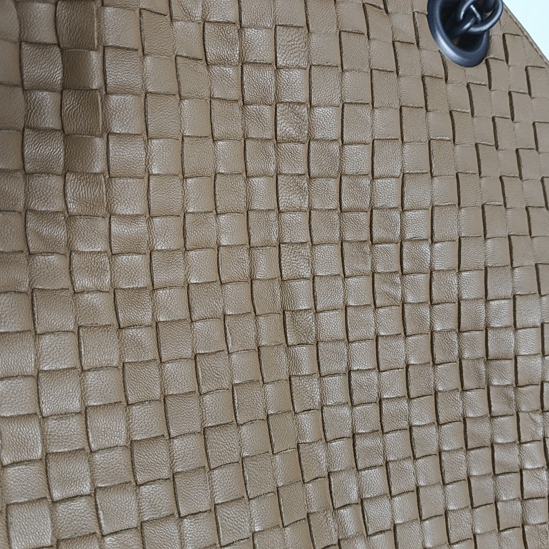 Tote Calfskin Brown