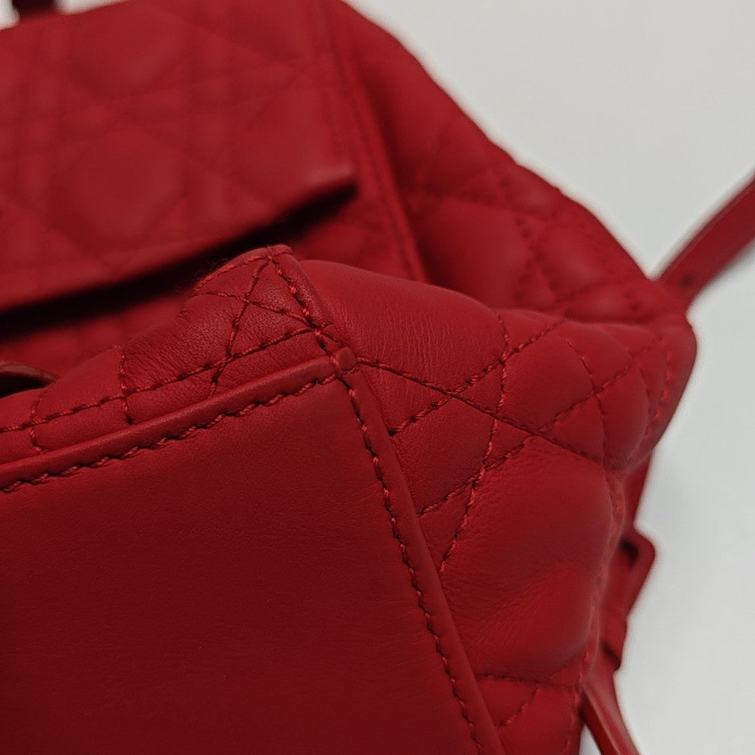Stardust Cannage Calfskin Red