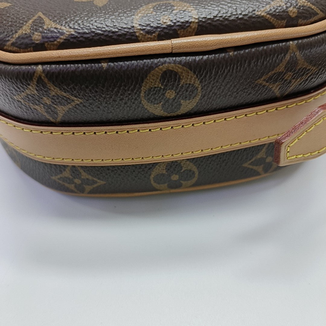 BOITE CHAPEAU PM Monogram Coated Canvas Brown