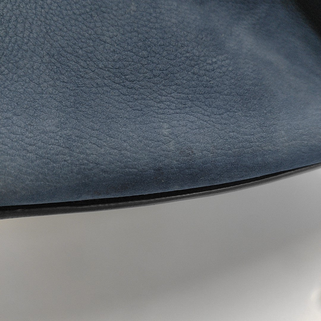 PHANTOM Medium Calfskin Blue