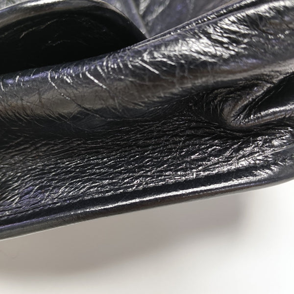 NIKI Small Chevron Calfskin Black