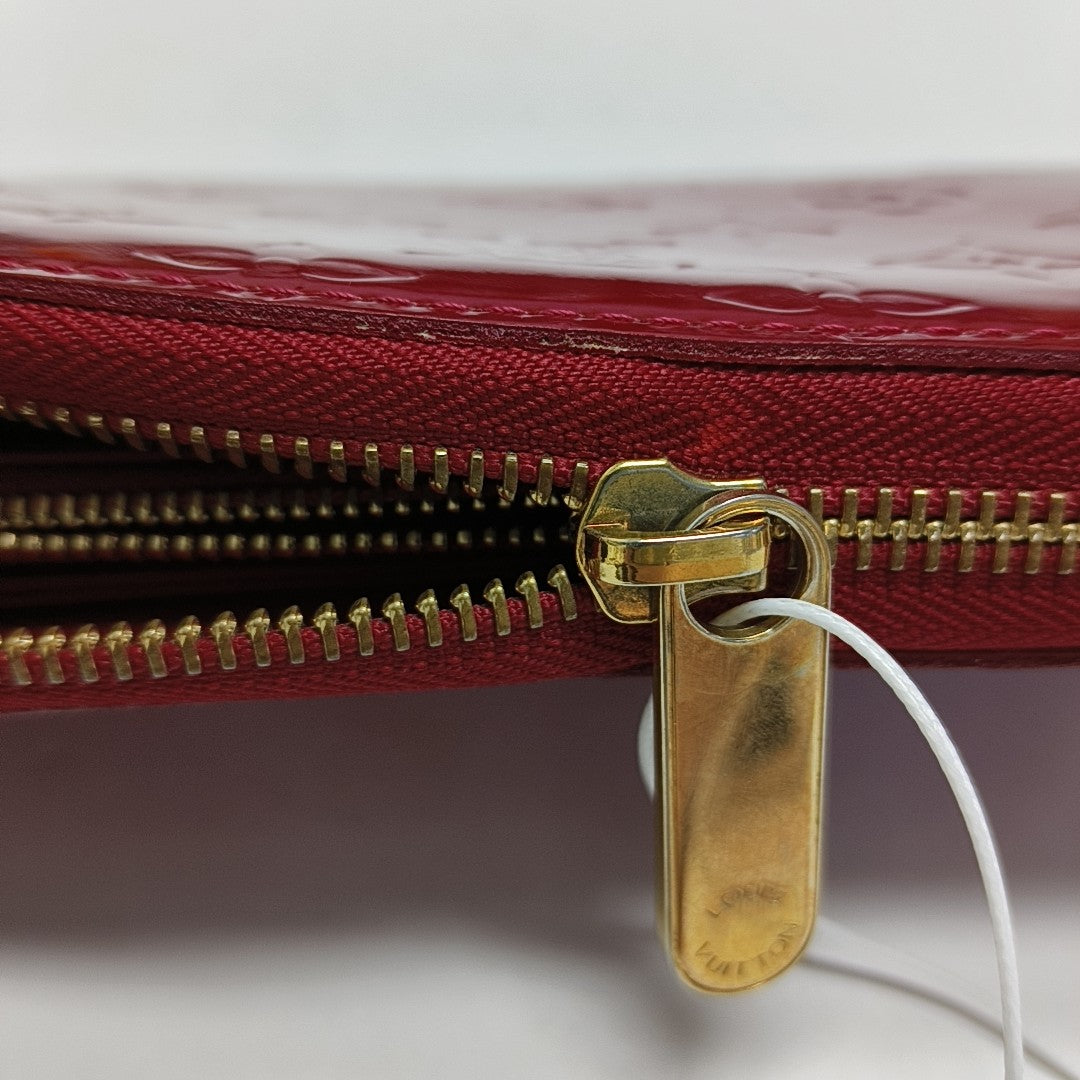 ZIPPY Patent Leather Red Wallet