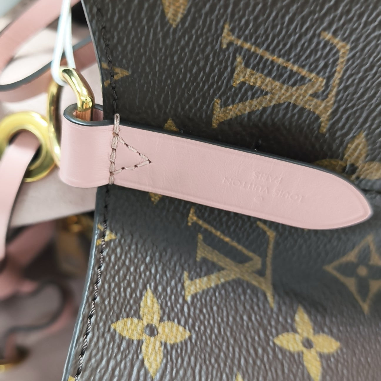NÉONOÉ MM Monogram Coated Canvas Brown