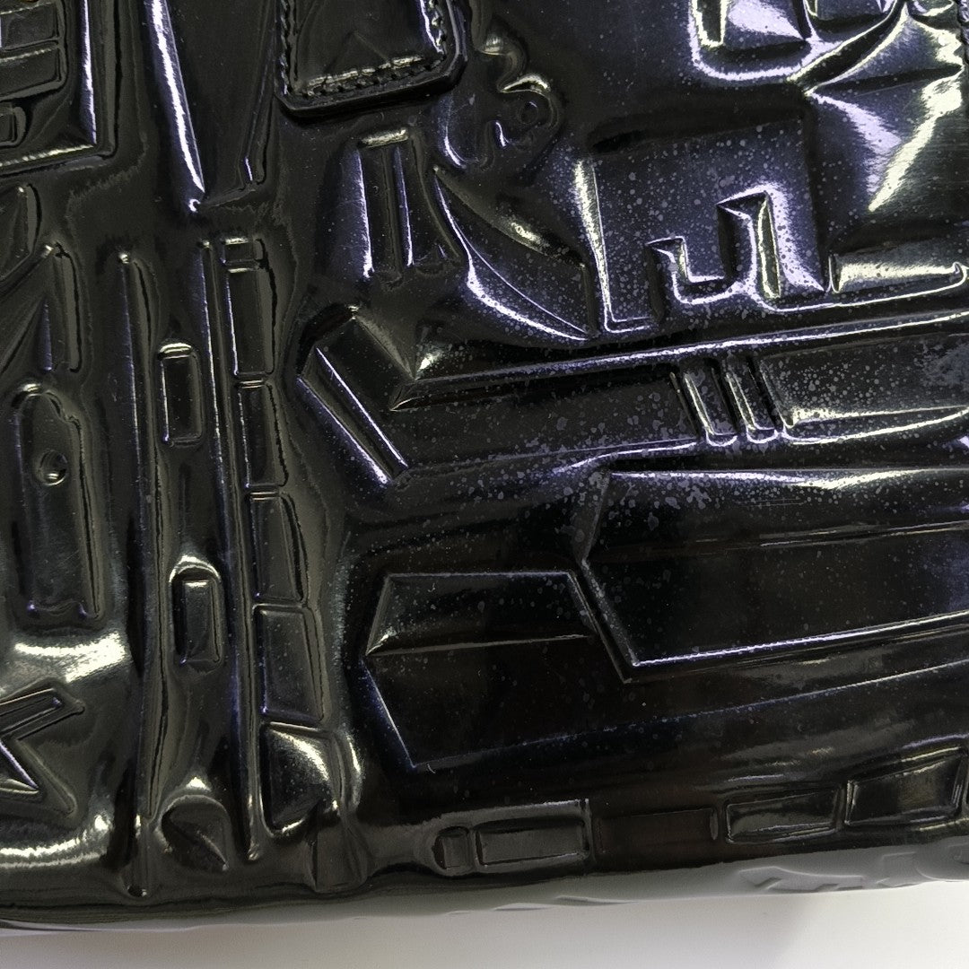 Calfskin Shoulder Bag Black